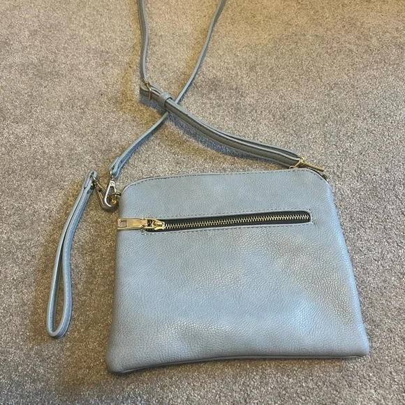 Light blue square crossbody purse with tassels - Picture 2 of 7